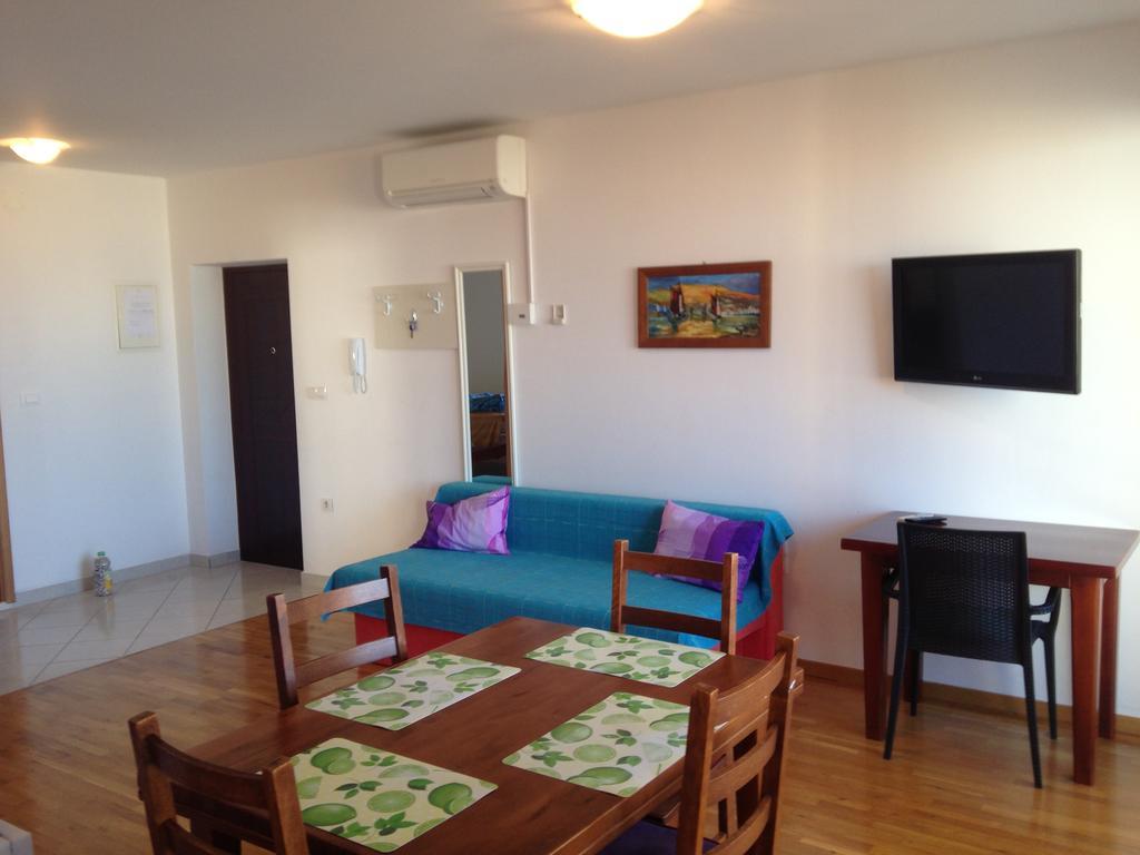 Gala Apartments Omiš Kültér fotó