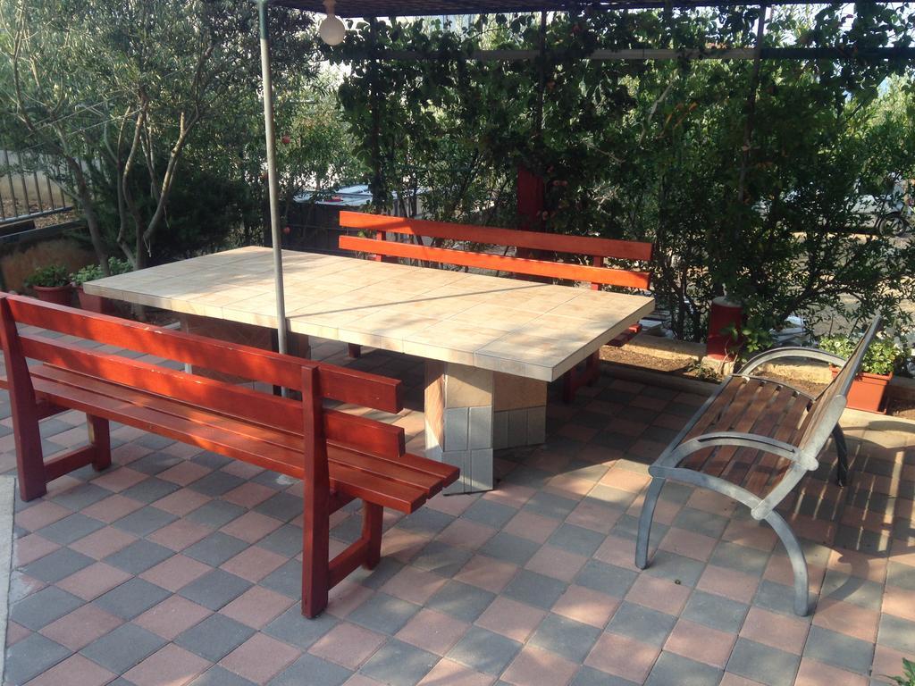 Gala Apartments Omiš Kültér fotó