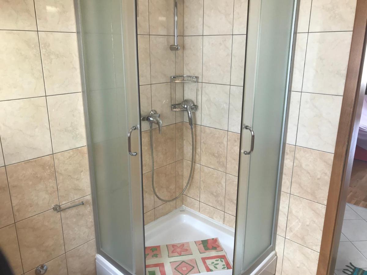 Gala Apartments Omiš Kültér fotó