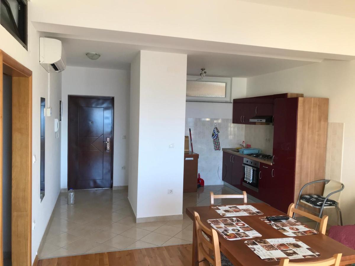 Gala Apartments Omiš Kültér fotó